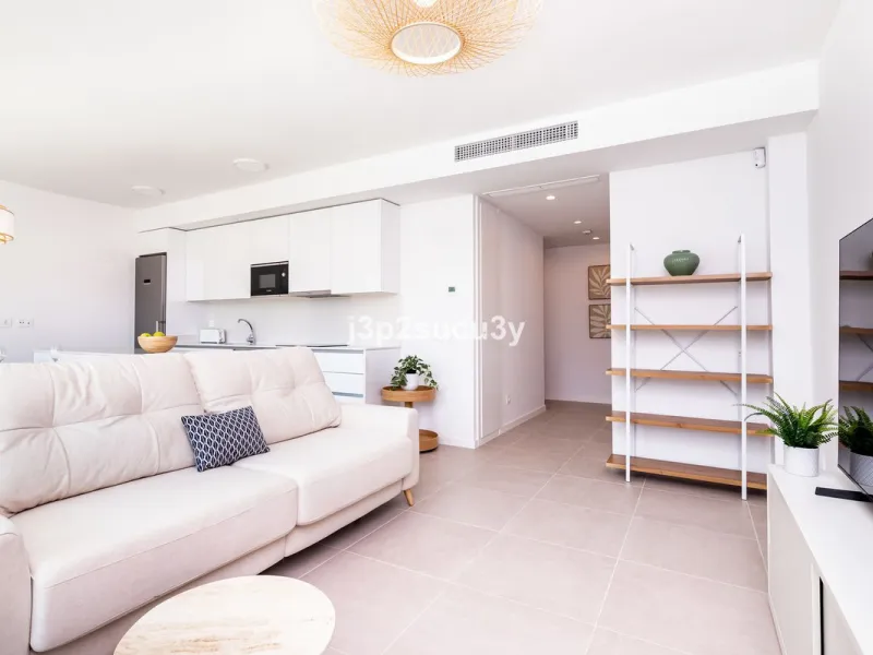 Brand New Apartment Ready to Move In – Unfurnished