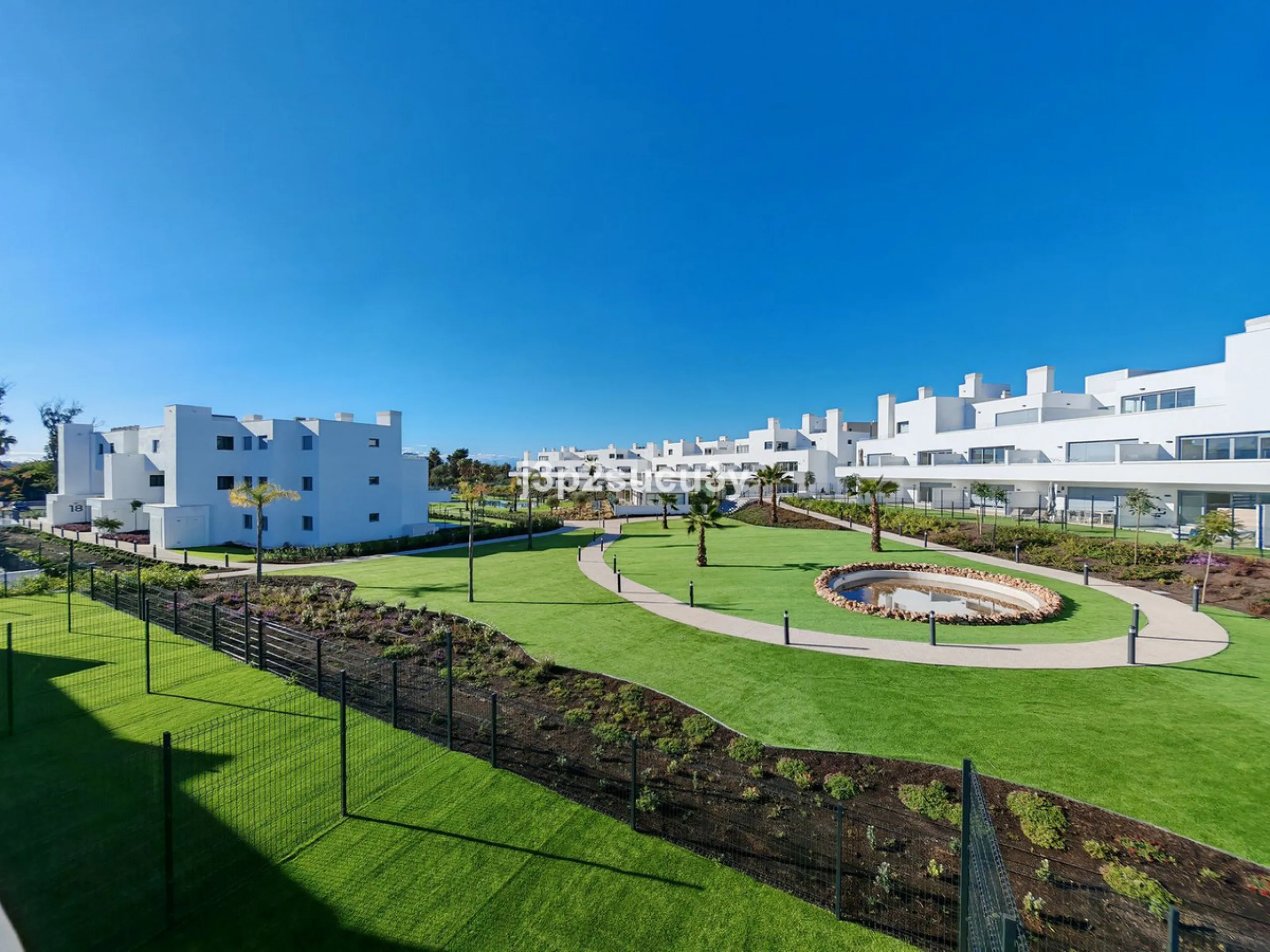 Brand New Apartment Ready to Move In – Unfurnished