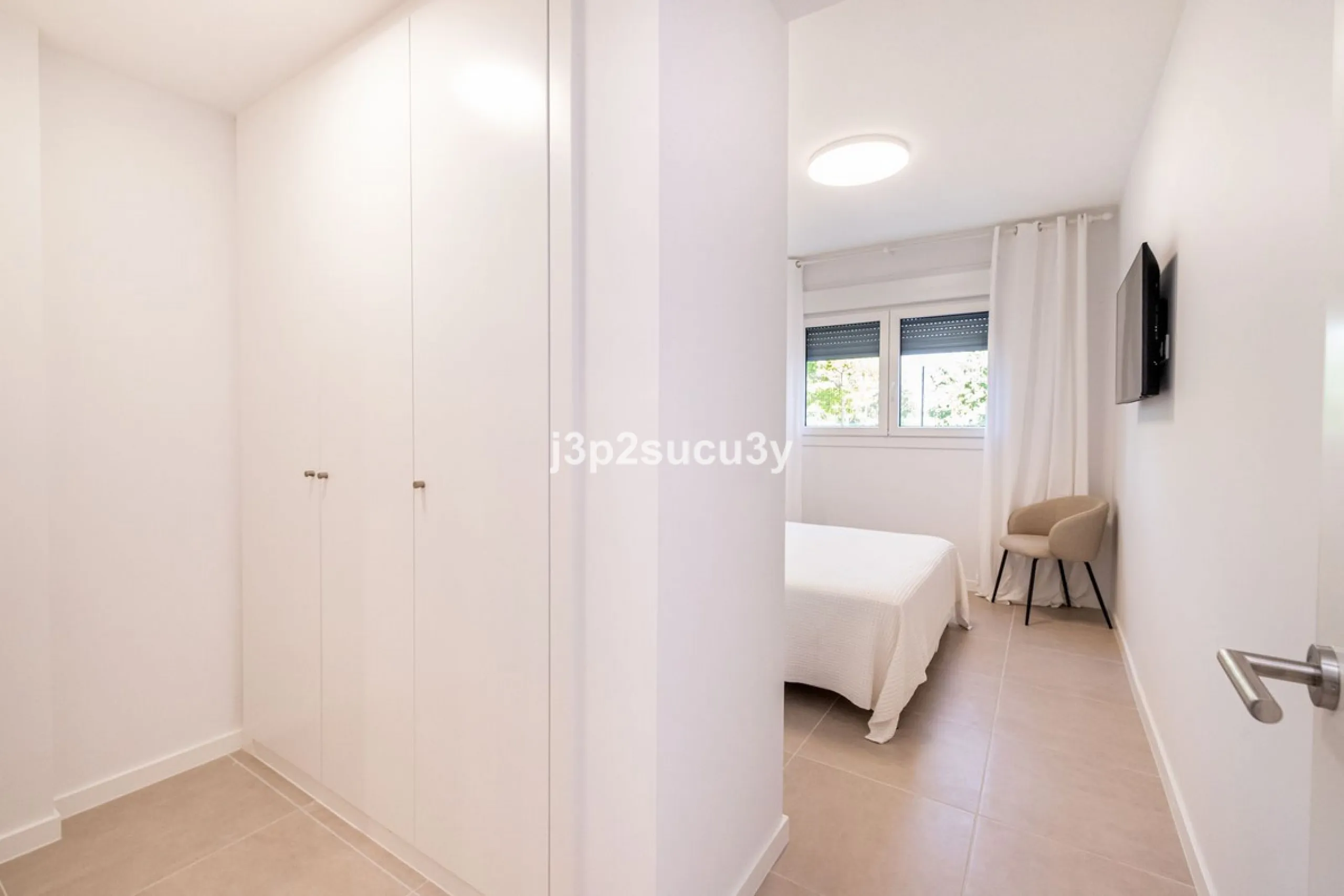 Brand New Apartment Ready to Move In – Unfurnished