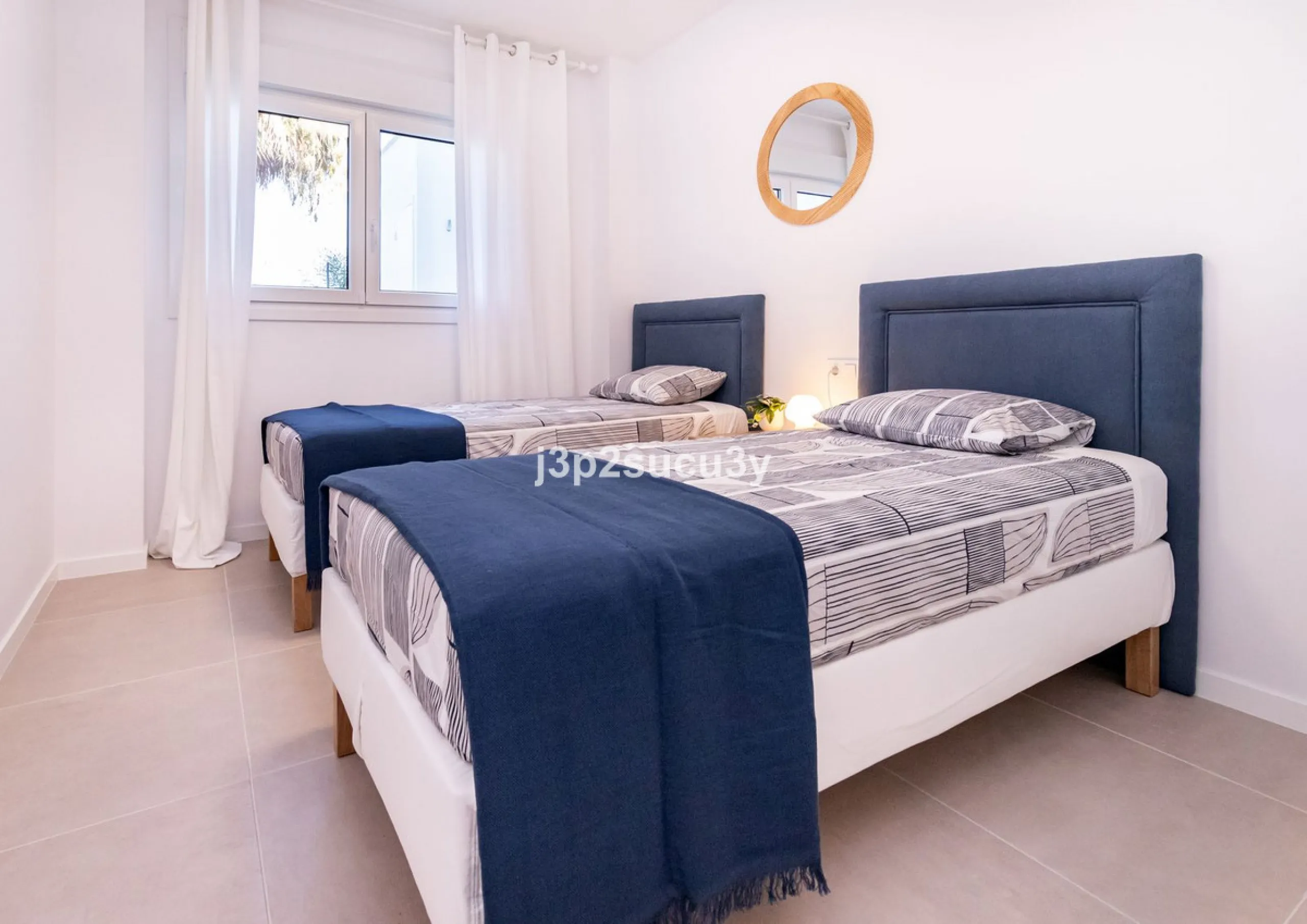 Brand New Apartment Ready to Move In – Unfurnished
