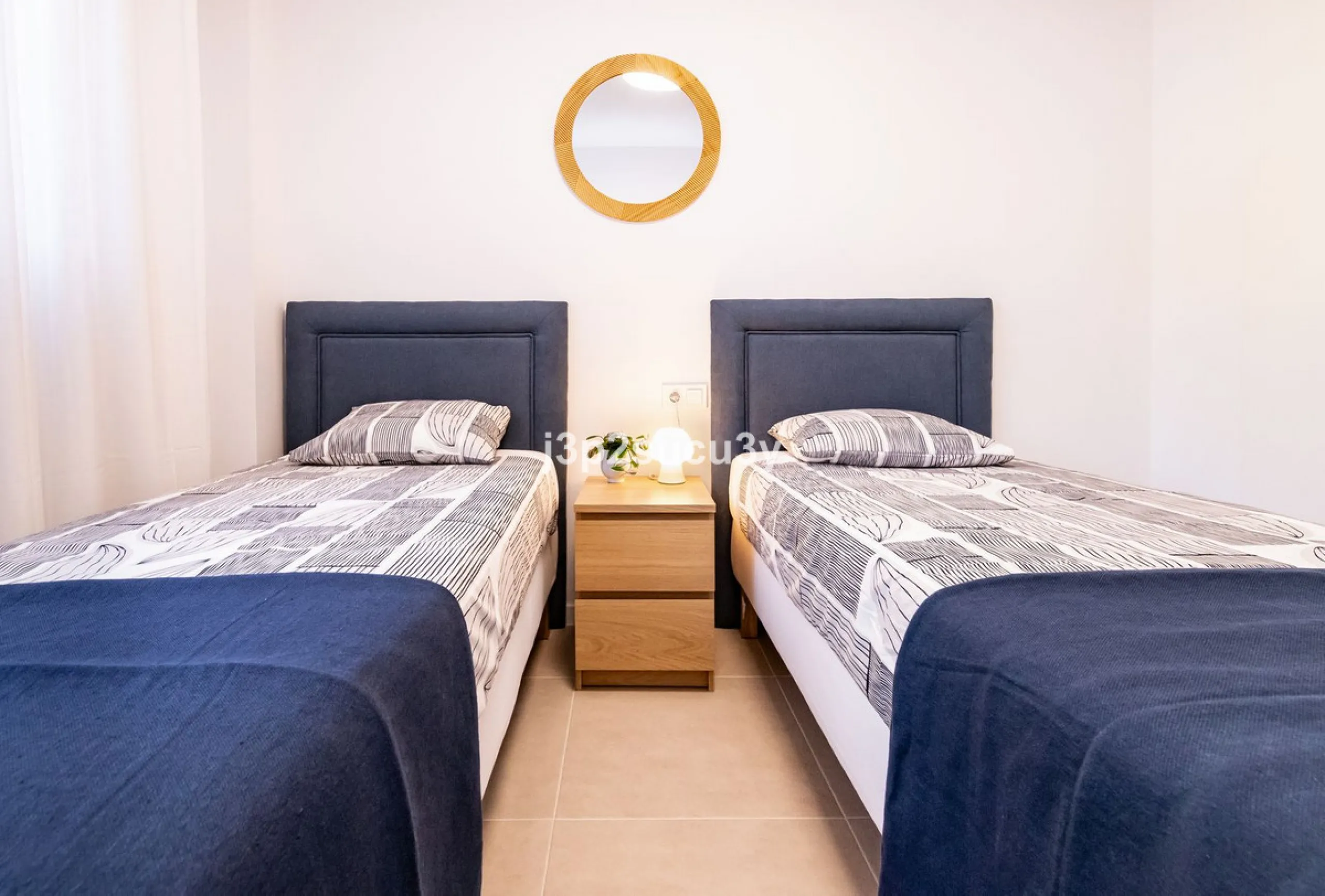 Brand New Apartment Ready to Move In – Unfurnished
