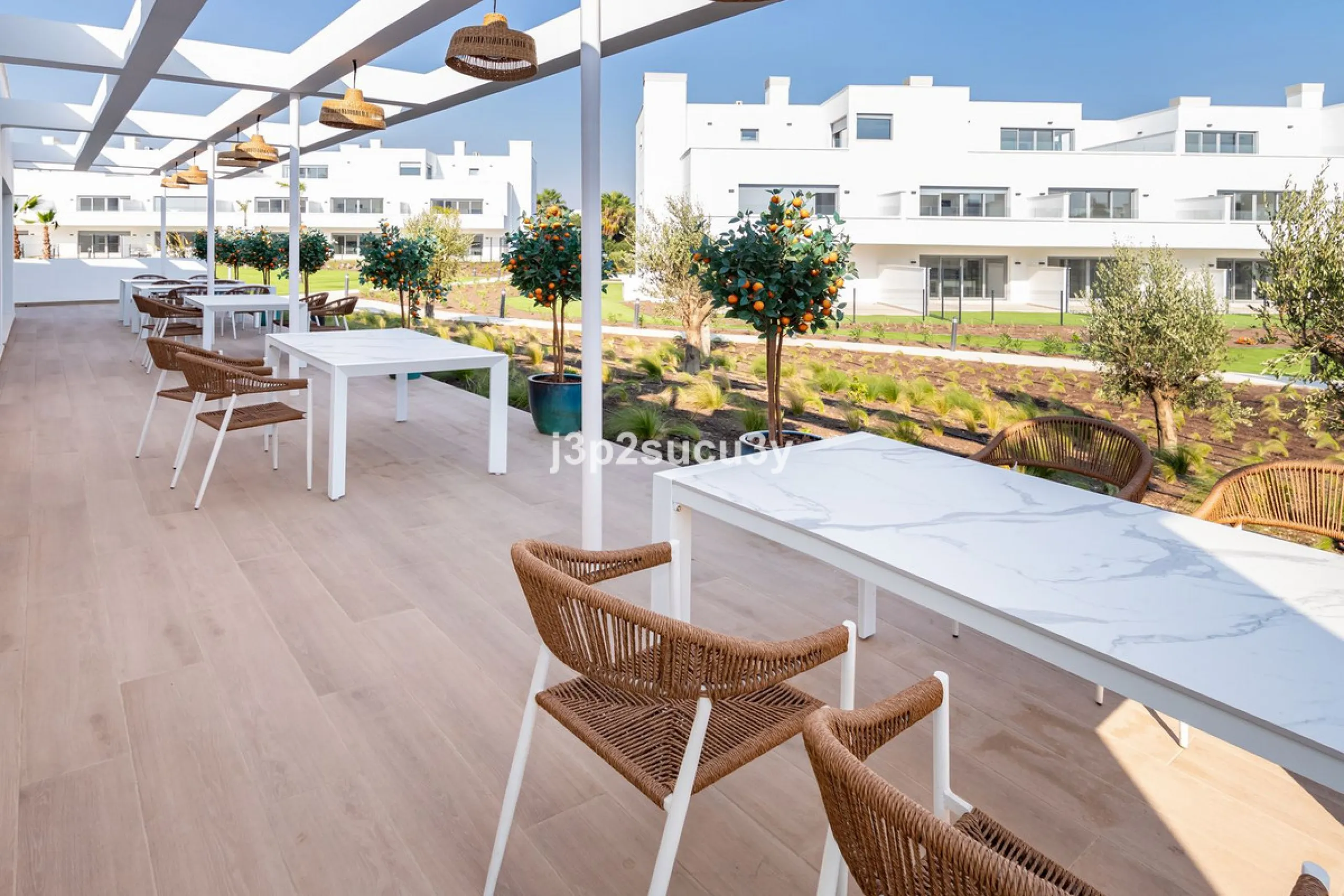 Brand New Apartment Ready to Move In – Unfurnished