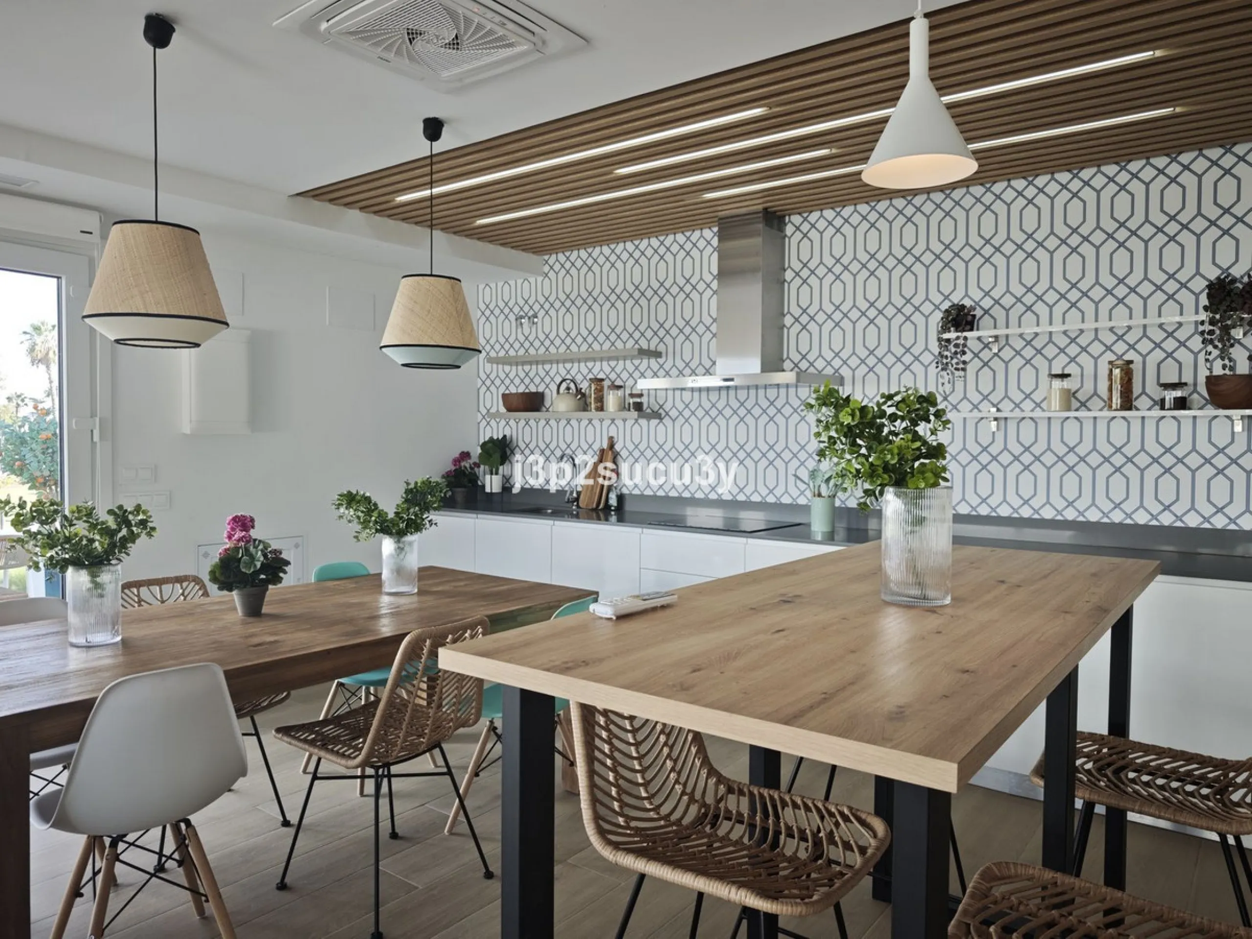 Brand New Apartment Ready to Move In – Unfurnished