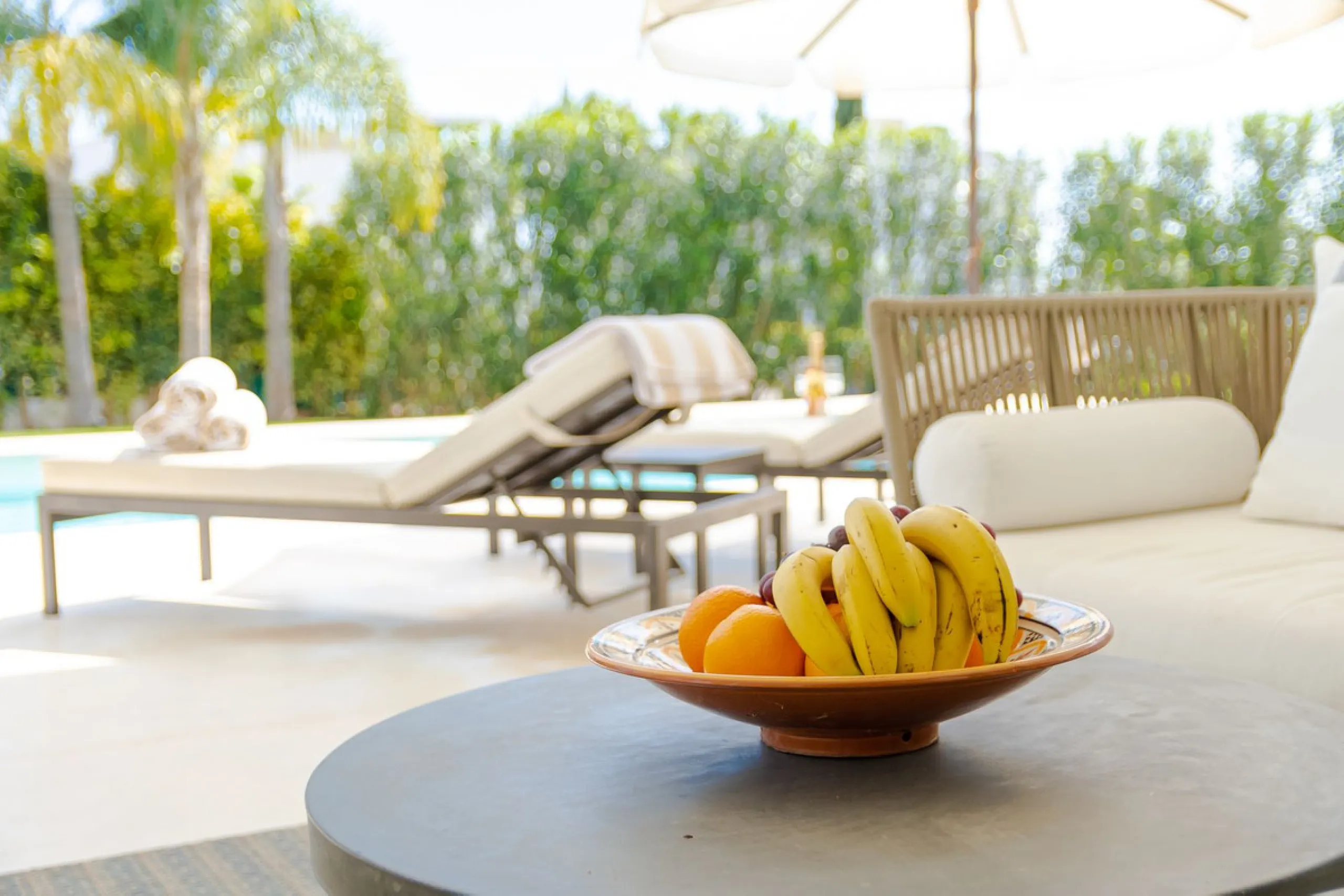 Located within an exclusive, fully gated residential community with 24-hour security, this outstanding contemporary villa occupies the largest plot in the development, offering exceptional privacy, generous space, and a prime setting. Set on an expansive 