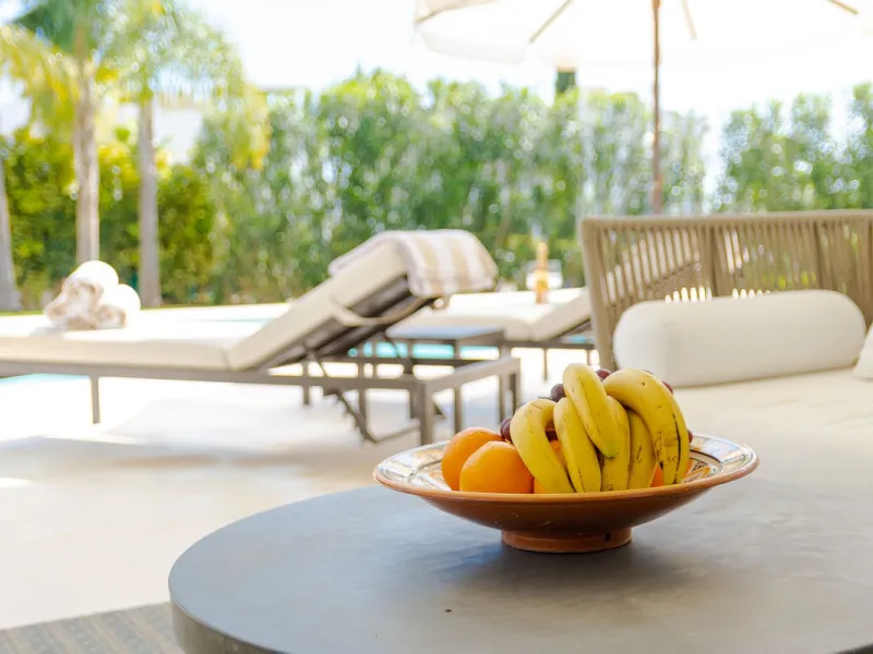 Located within an exclusive, fully gated residential community with 24-hour security, this outstanding contemporary villa occupies the largest plot in the development, offering exceptional privacy, generous space, and a prime setting. Set on an expansive 