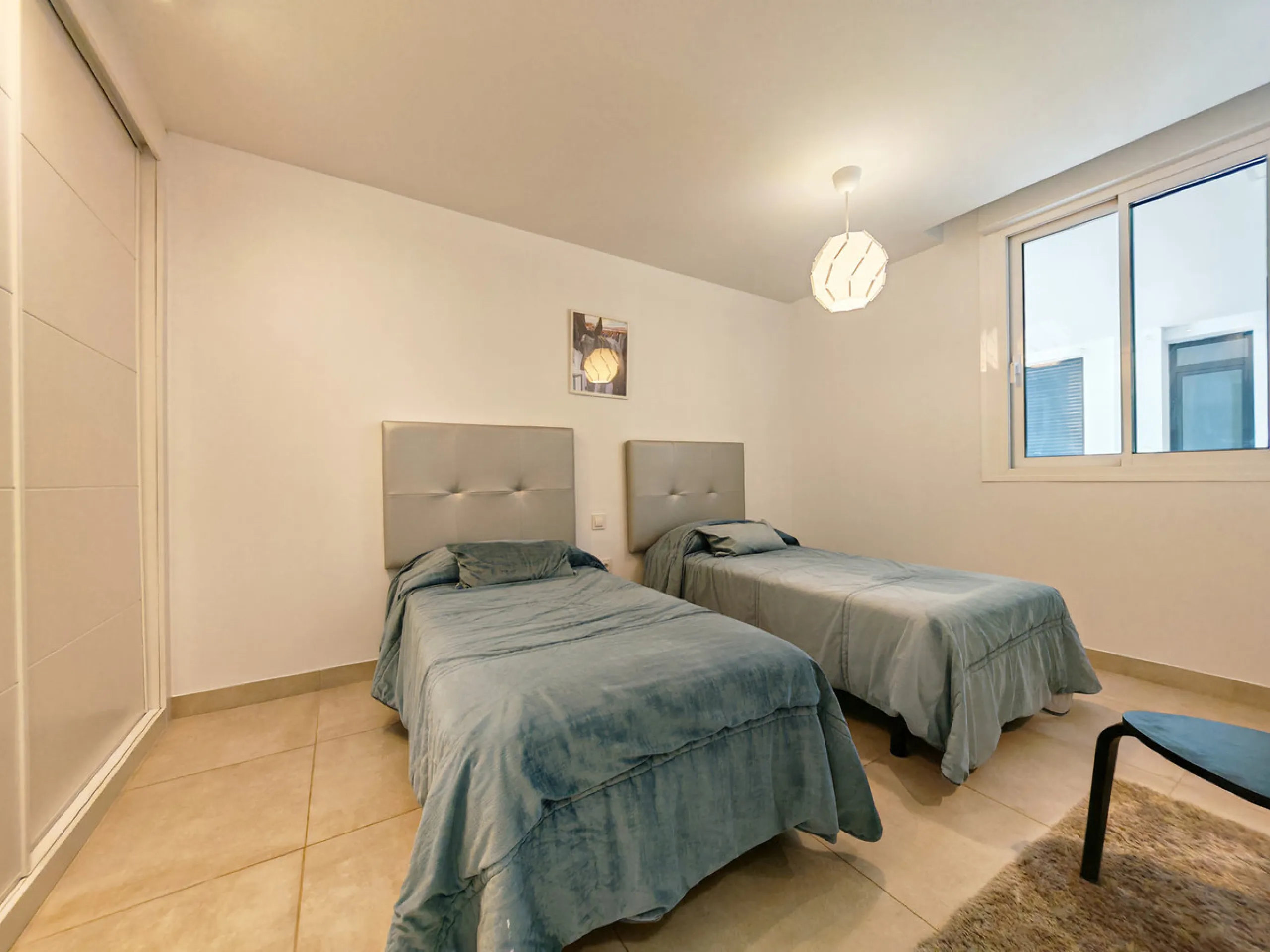 Apartment - Middle Floor Apartment в продаже в Mijas, Málaga. В доме 3 спален и 2 ванных комнат. Площадь дома 112 м²