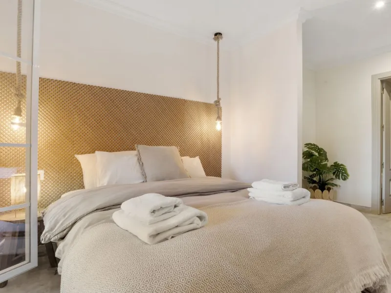 Modern 2-Bedroom Apartment with spectacular Sea & Mountain Views in Señorio de Aloha, Nueva Andalucía