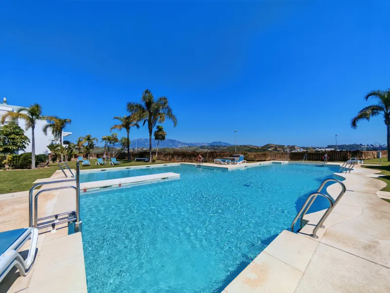 Apartment - Middle Floor Apartment в продаже в Mijas, Málaga. В доме 3 спален и 2 ванных комнат. Площадь дома 112 м²