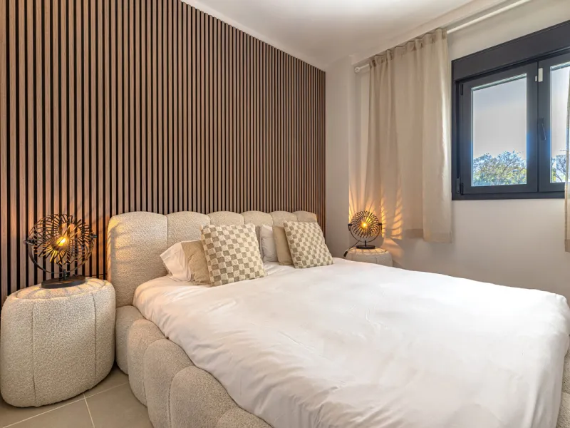 Apartment - Ground Floor Apartment в продаже в Estepona, Málaga. В доме 2 спален и 2 ванных комнат. Площадь дома 219 м²