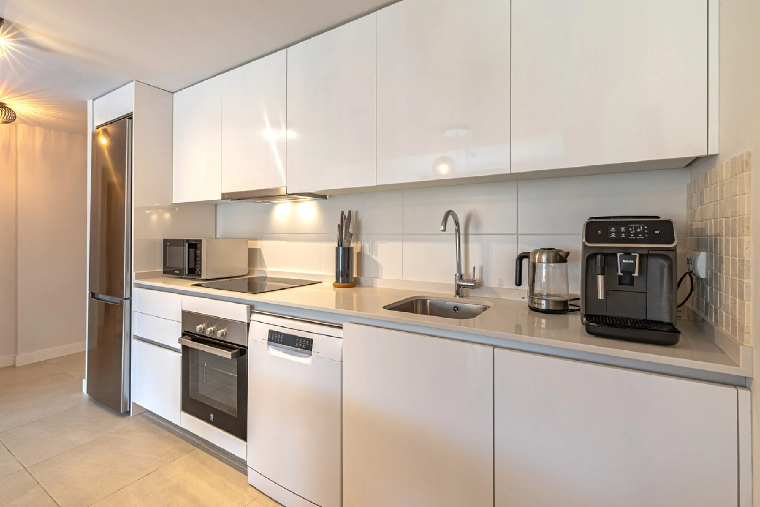 Apartment - Ground Floor Apartment в продаже в Estepona, Málaga. В доме 2 спален и 2 ванных комнат. Площадь дома 219 м²