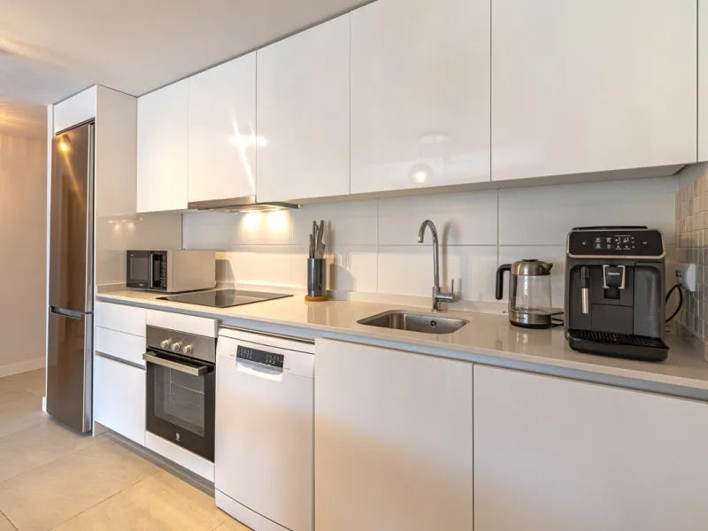 Apartment - Ground Floor Apartment в продаже в Estepona, Málaga. В доме 2 спален и 2 ванных комнат. Площадь дома 219 м²