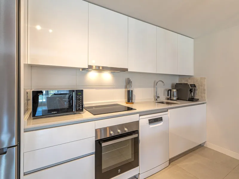 Apartment - Ground Floor Apartment в продаже в Estepona, Málaga. В доме 2 спален и 2 ванных комнат. Площадь дома 219 м²