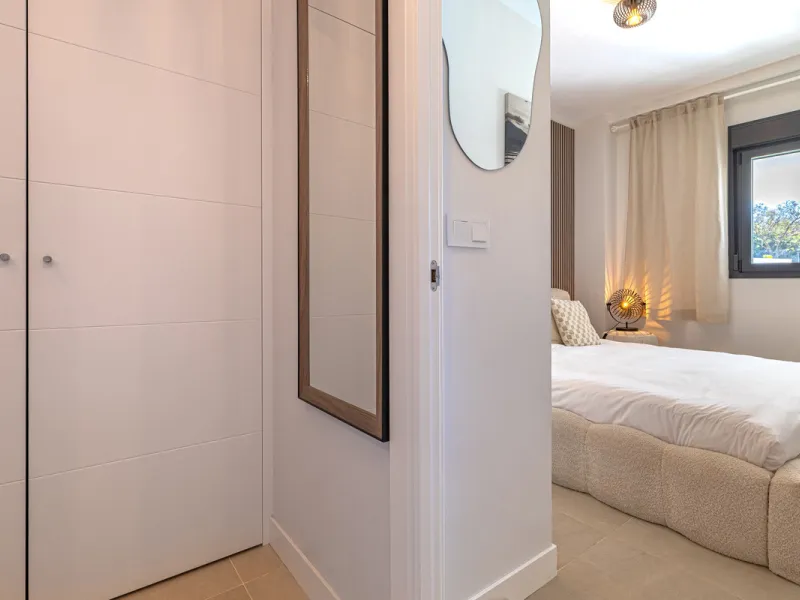 Apartment - Ground Floor Apartment в продаже в Estepona, Málaga. В доме 2 спален и 2 ванных комнат. Площадь дома 219 м²