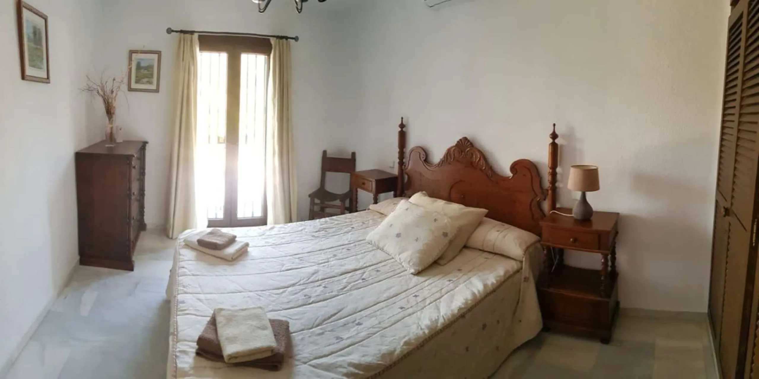 House - Detached Villa в продаже в Alhaurín de la Torre, Málaga. В доме 7 спален и 4 ванных комнат. Площадь дома 410 м². Площадь участка 1072 м²