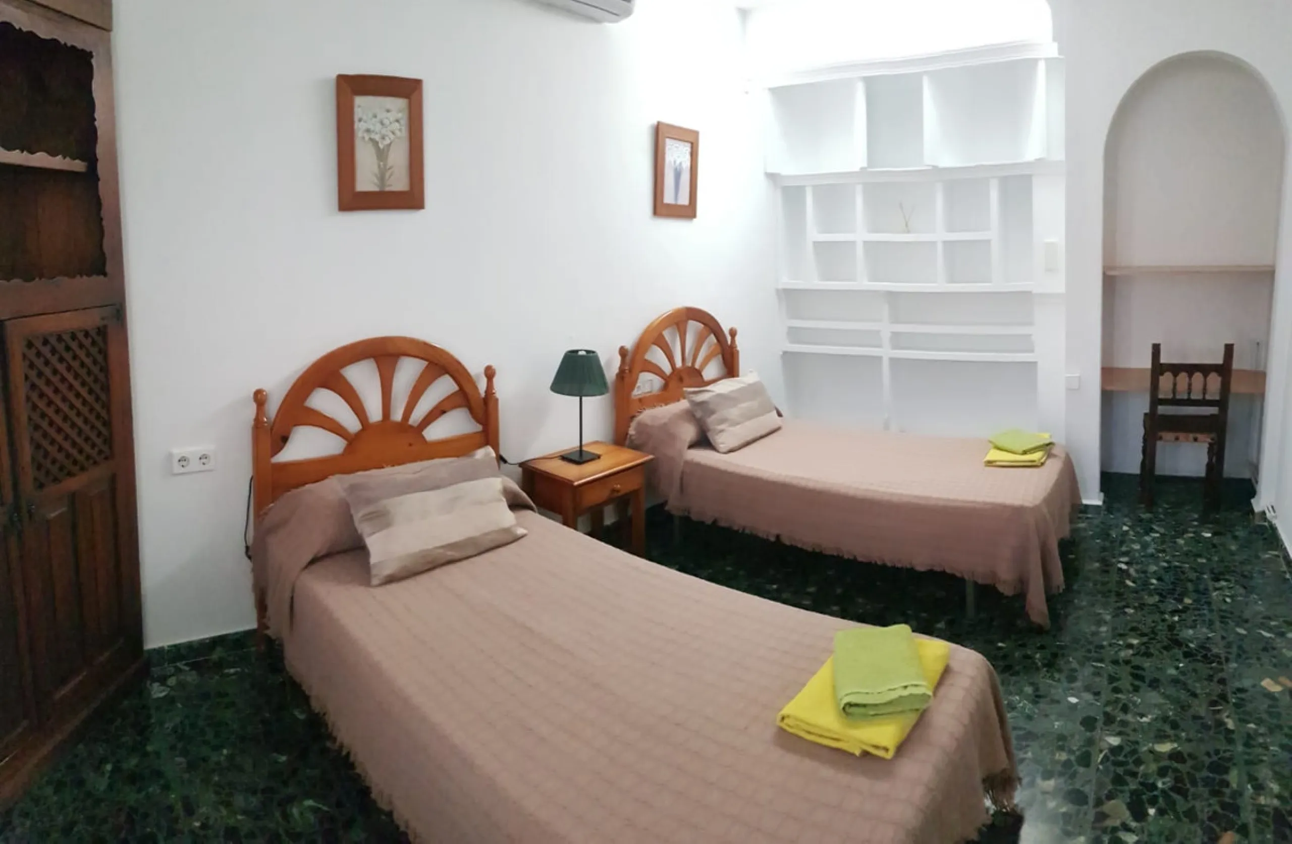 House - Detached Villa в продаже в Alhaurín de la Torre, Málaga. В доме 7 спален и 4 ванных комнат. Площадь дома 410 м². Площадь участка 1072 м²