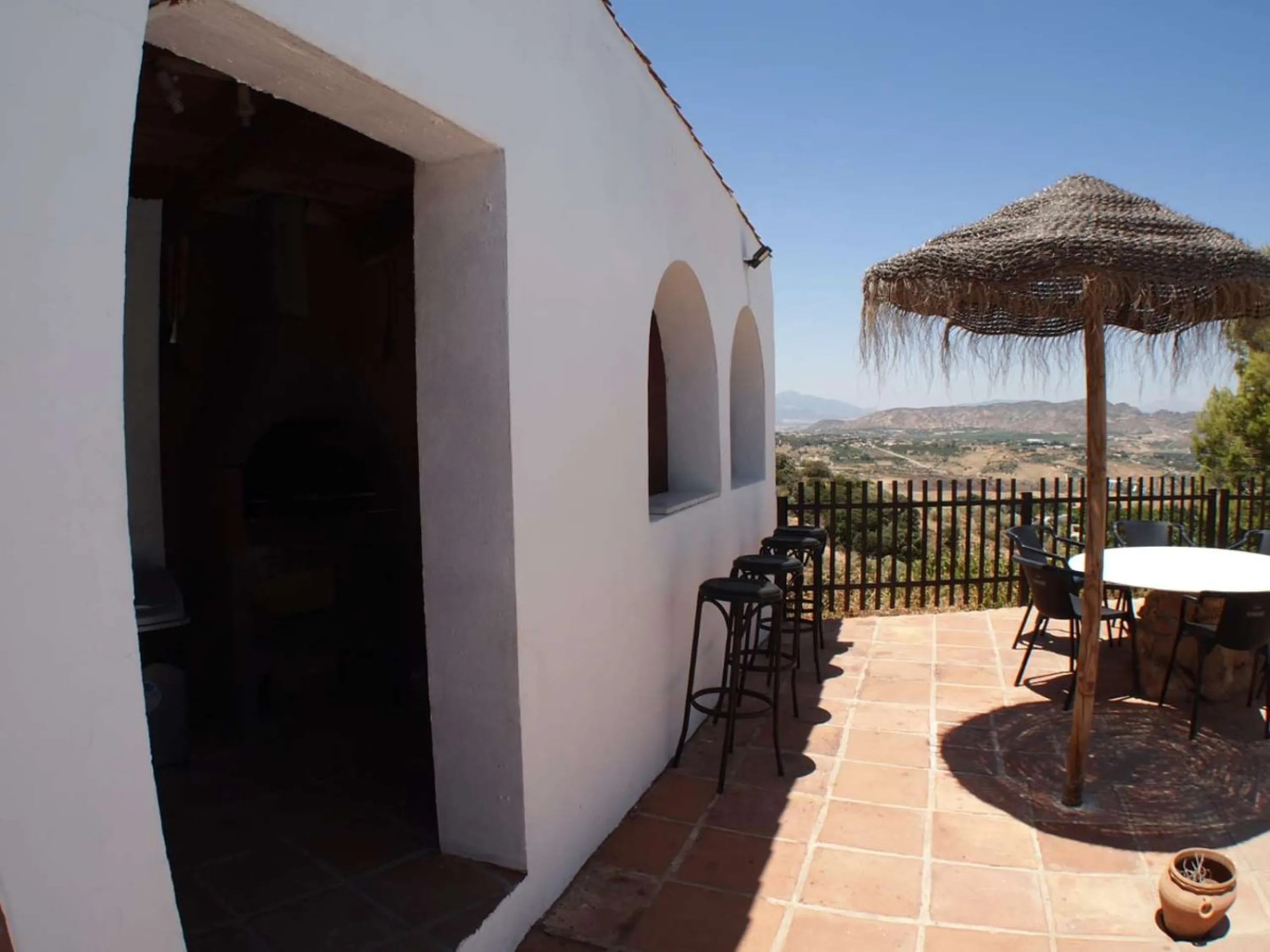 House - Detached Villa в продаже в Alhaurín de la Torre, Málaga. В доме 7 спален и 4 ванных комнат. Площадь дома 410 м². Площадь участка 1072 м²