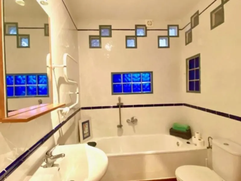 Exclusive Investment Building with Tourist Apartments – Panoramic Views of the Guadalhorce River and Málaga