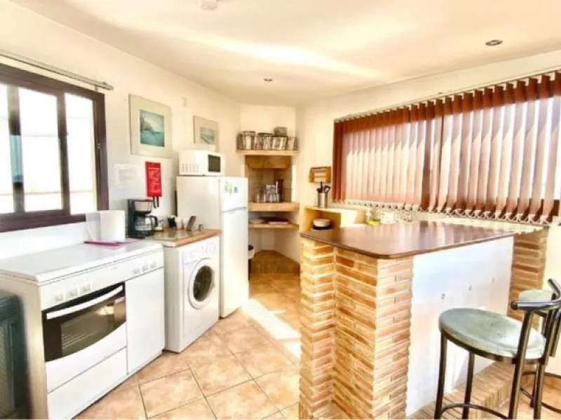 Exclusive Investment Building with Tourist Apartments – Panoramic Views of the Guadalhorce River and Málaga