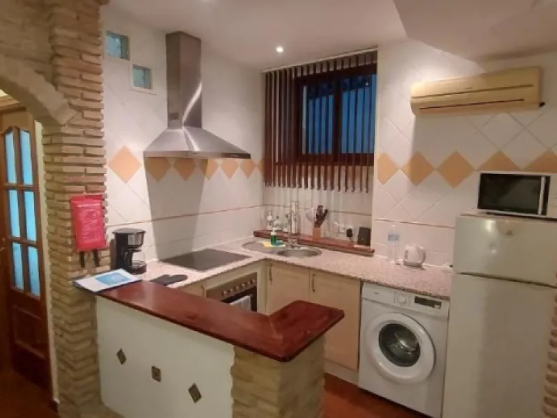 Exclusive Investment Building with Tourist Apartments – Panoramic Views of the Guadalhorce River and Málaga