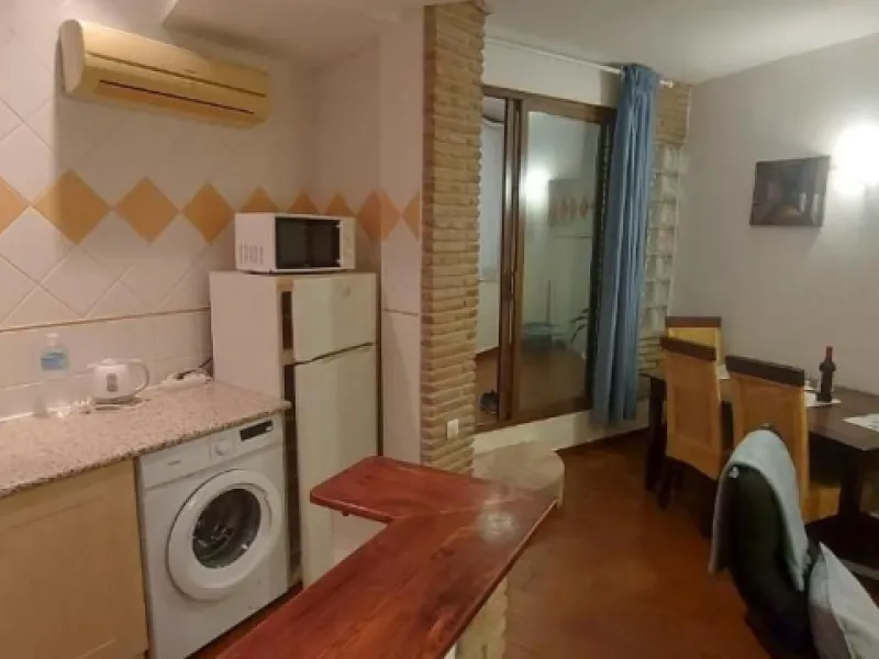 Exclusive Investment Building with Tourist Apartments – Panoramic Views of the Guadalhorce River and Málaga