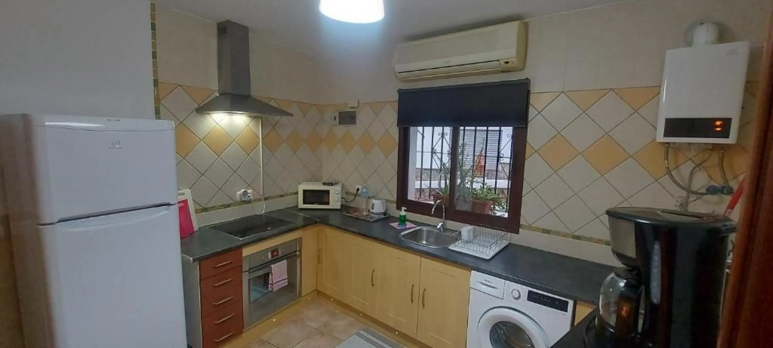 Exclusive Investment Building with Tourist Apartments – Panoramic Views of the Guadalhorce River and Málaga