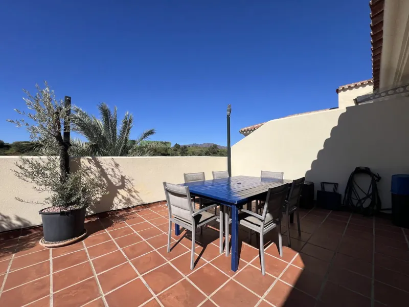 Corner Penthouse with Wraparound Terrace in La Cala Hills