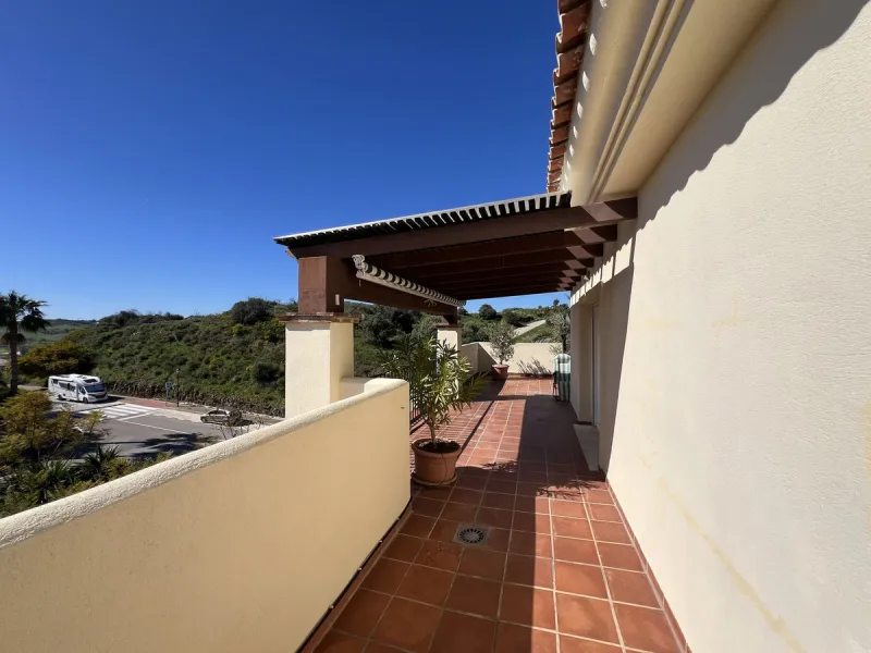 Corner Penthouse with Wraparound Terrace in La Cala Hills