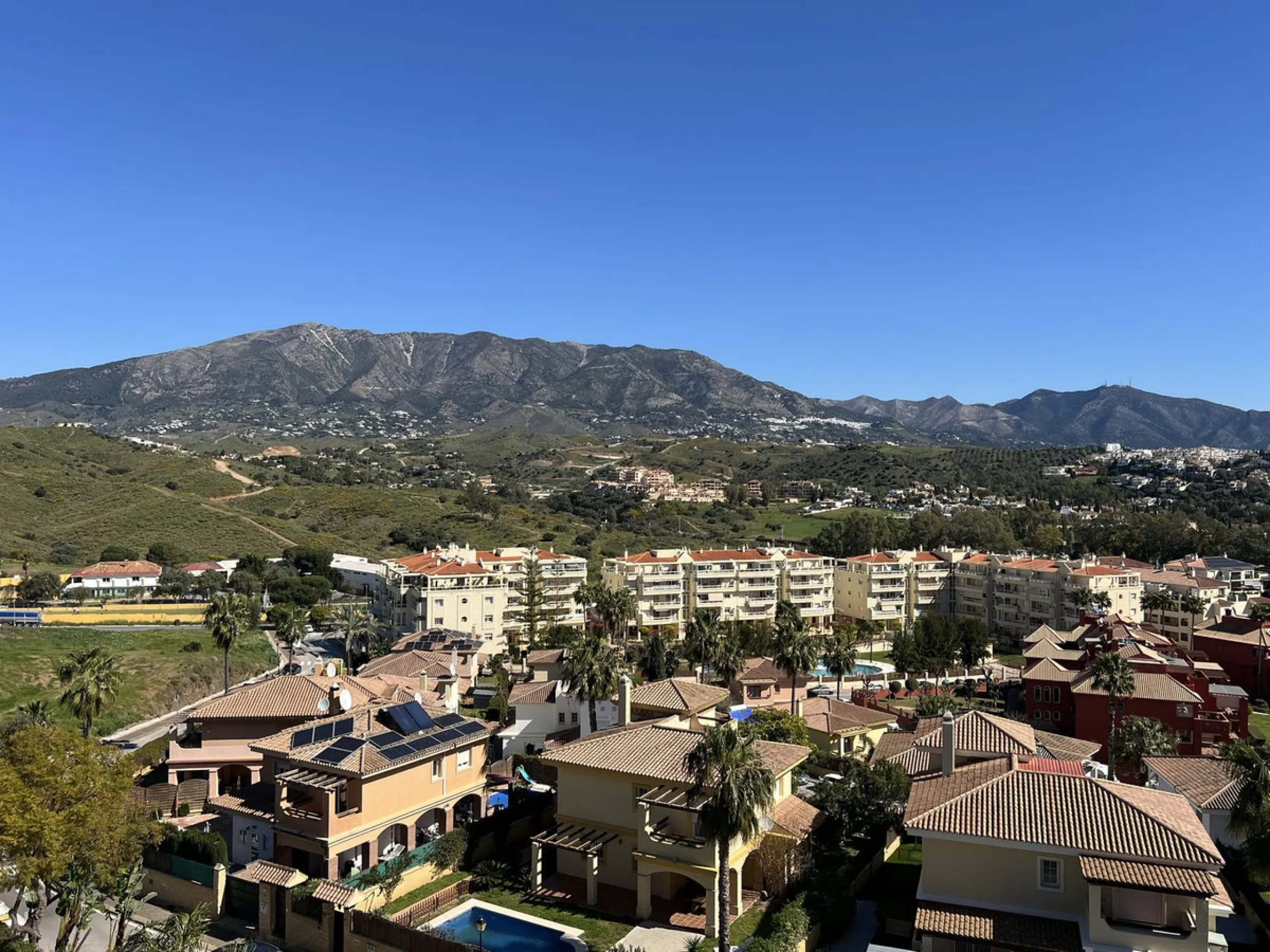 Corner Penthouse with Wraparound Terrace in La Cala Hills