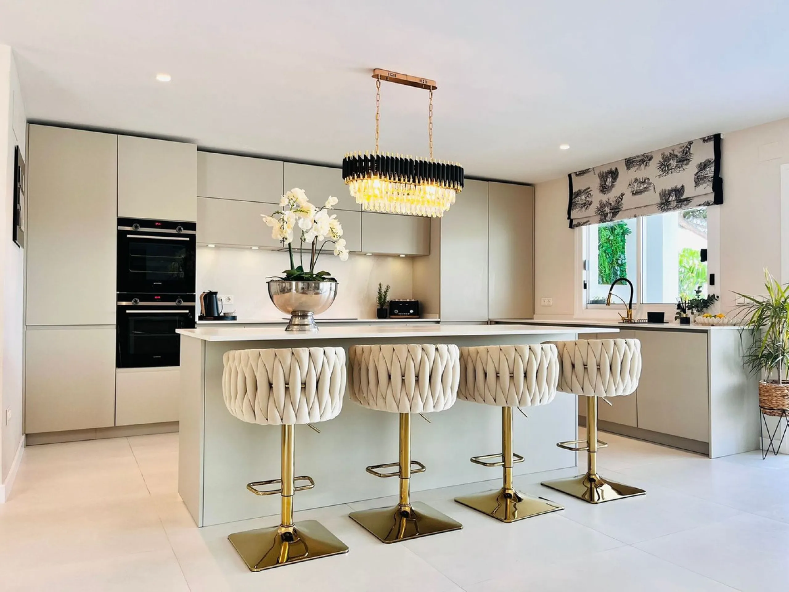Contemporary Luxury Villa in La Cala de Mijas – Costa del Sol   €1,895,000