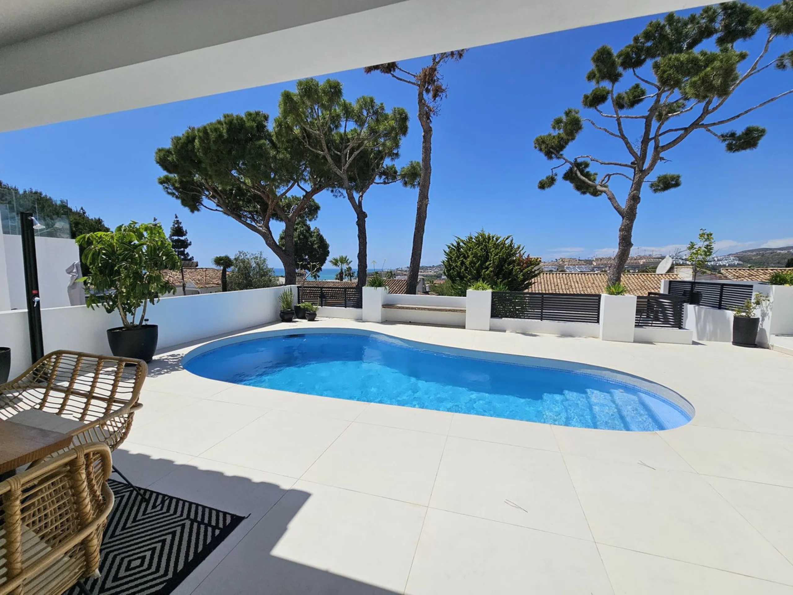 Contemporary Luxury Villa in La Cala de Mijas – Costa del Sol   €1,895,000