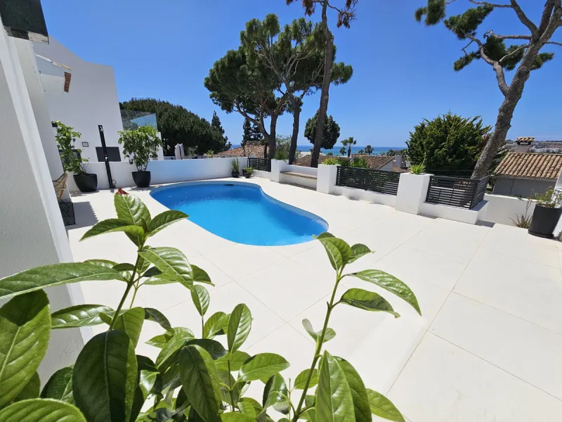 Contemporary Luxury Villa in La Cala de Mijas – Costa del Sol   €1,895,000