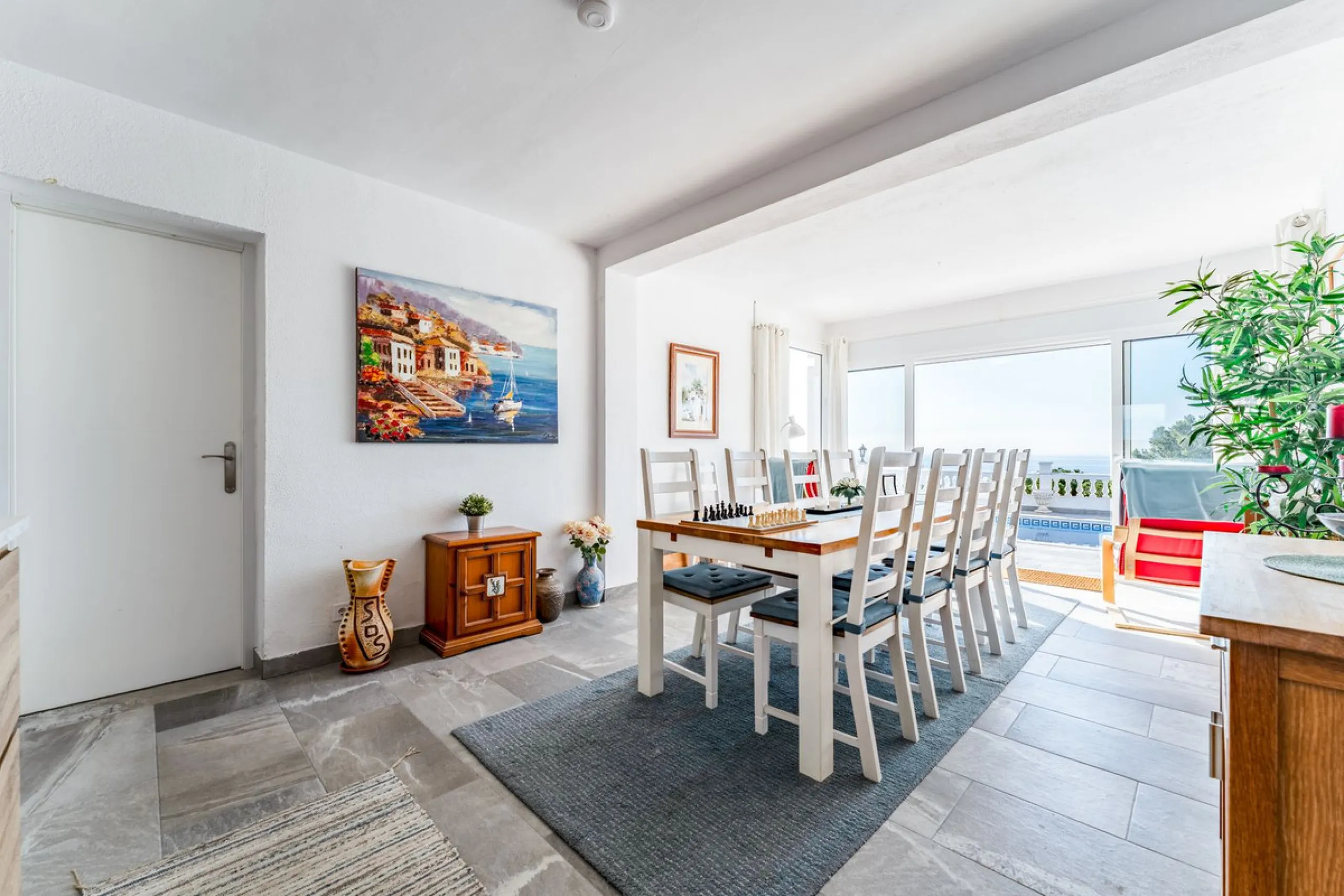 House - Detached Villa в продаже в Mijas, Málaga. В доме 6 спален и 5 ванных комнат. Площадь дома 304 м². Площадь участка 900 м²