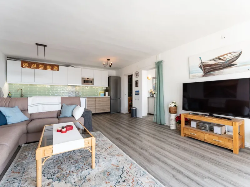 House - Detached Villa в продаже в Mijas, Málaga. В доме 6 спален и 5 ванных комнат. Площадь дома 304 м². Площадь участка 900 м²