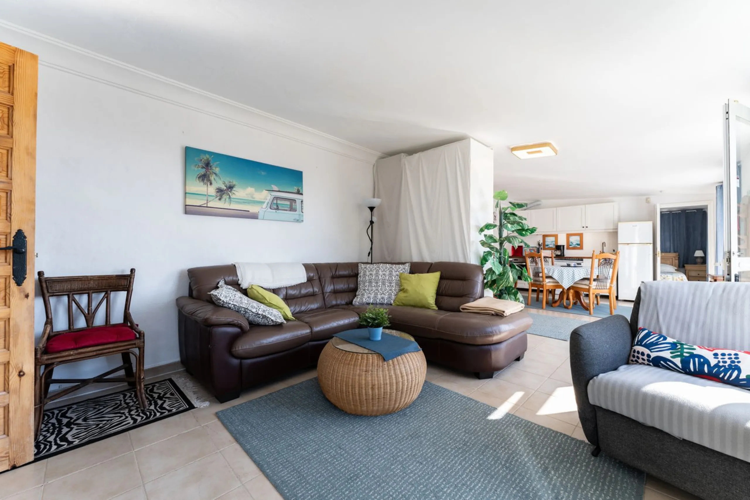 House - Detached Villa в продаже в Mijas, Málaga. В доме 6 спален и 5 ванных комнат. Площадь дома 304 м². Площадь участка 900 м²