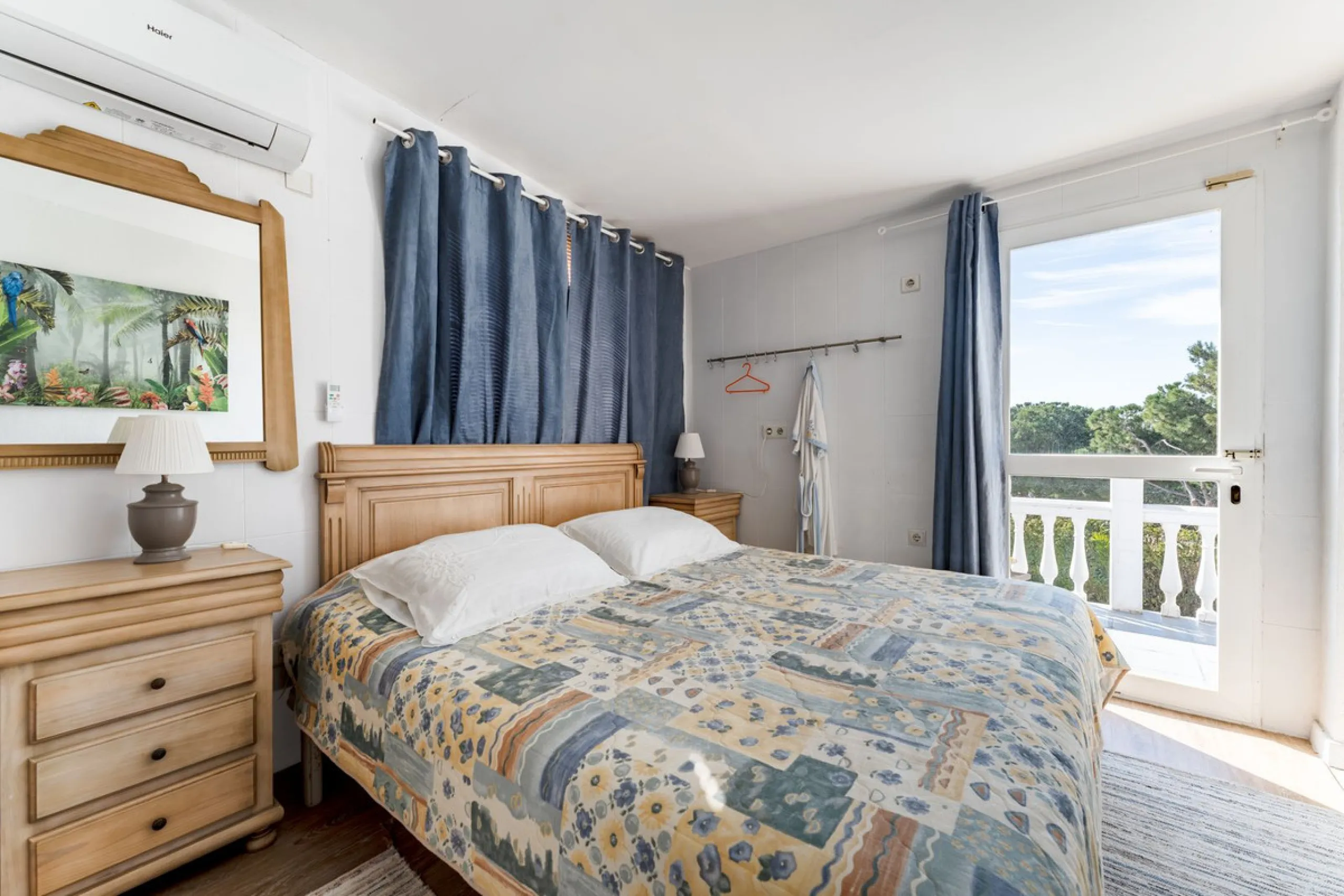 House - Detached Villa в продаже в Mijas, Málaga. В доме 6 спален и 5 ванных комнат. Площадь дома 304 м². Площадь участка 900 м²