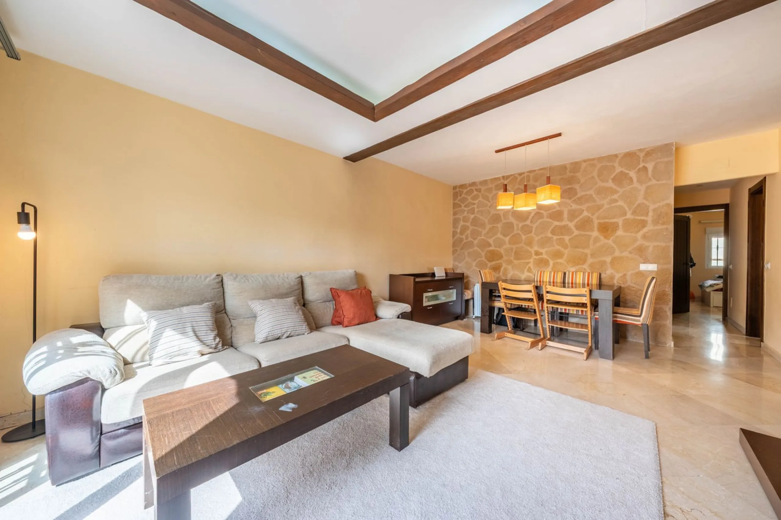 Flat in Los Pinos de Aloha