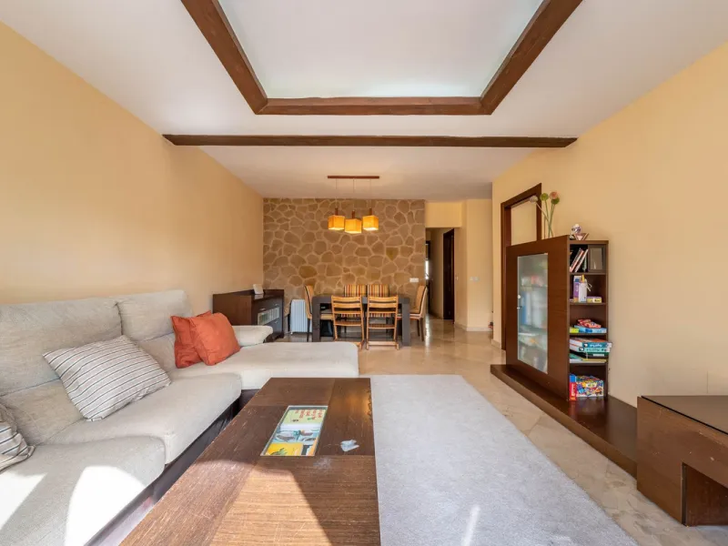 Flat in Los Pinos de Aloha