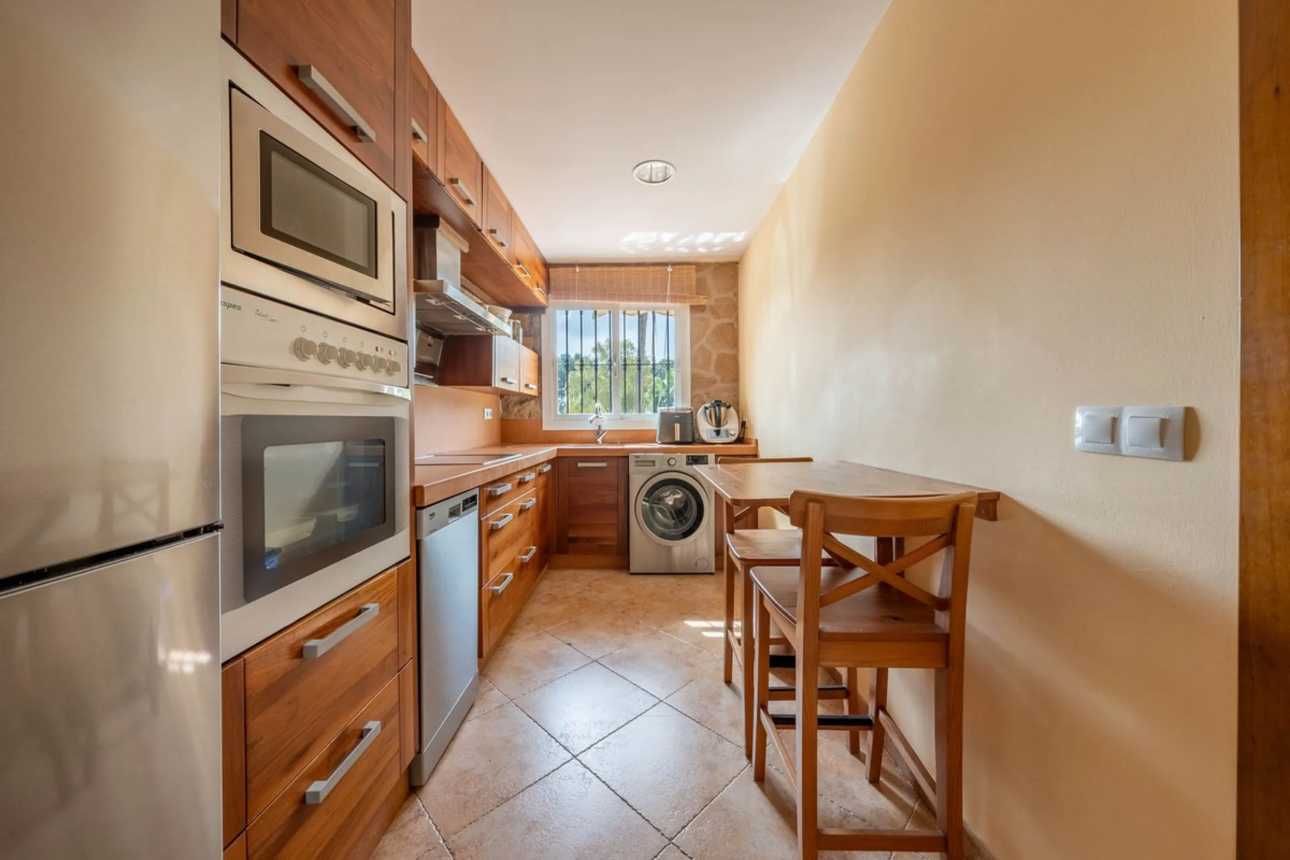 Flat in Los Pinos de Aloha