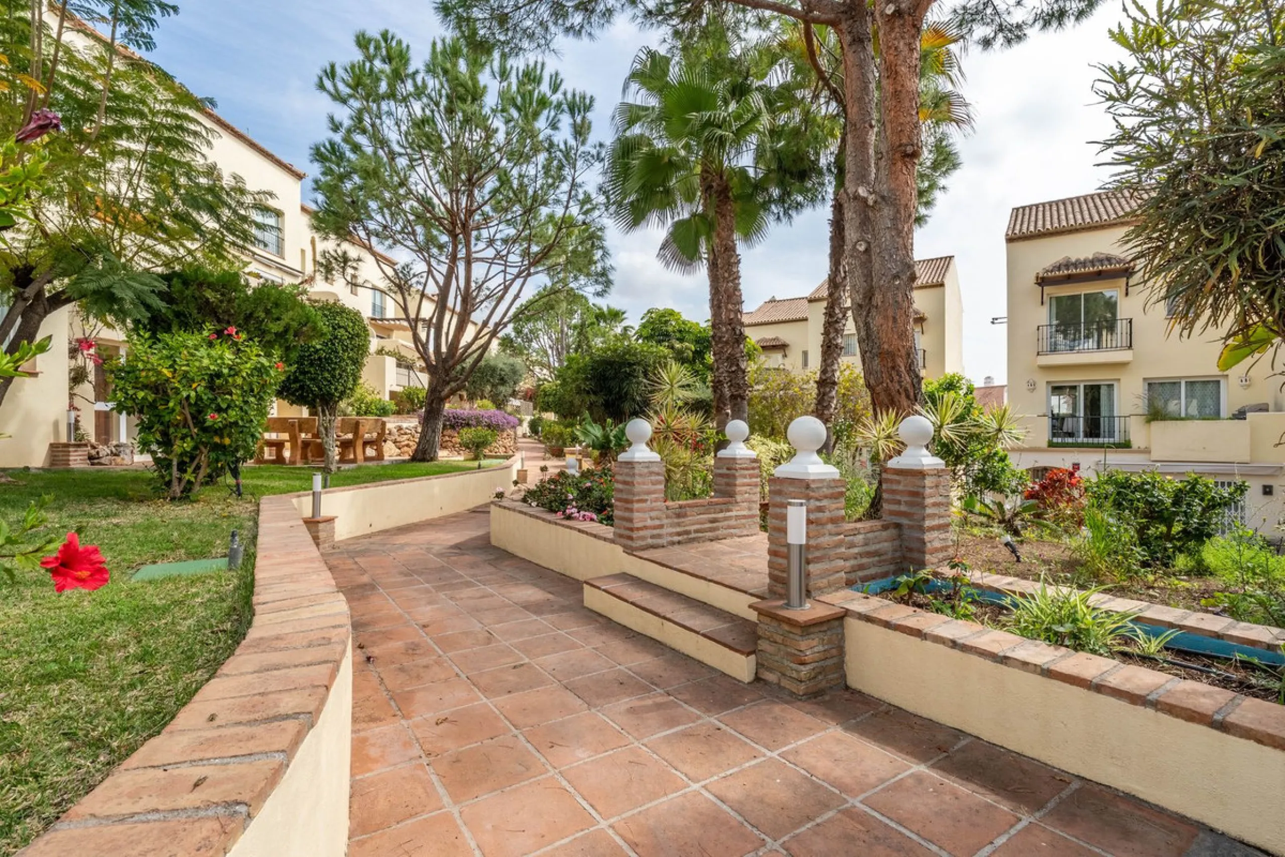 Flat in Los Pinos de Aloha