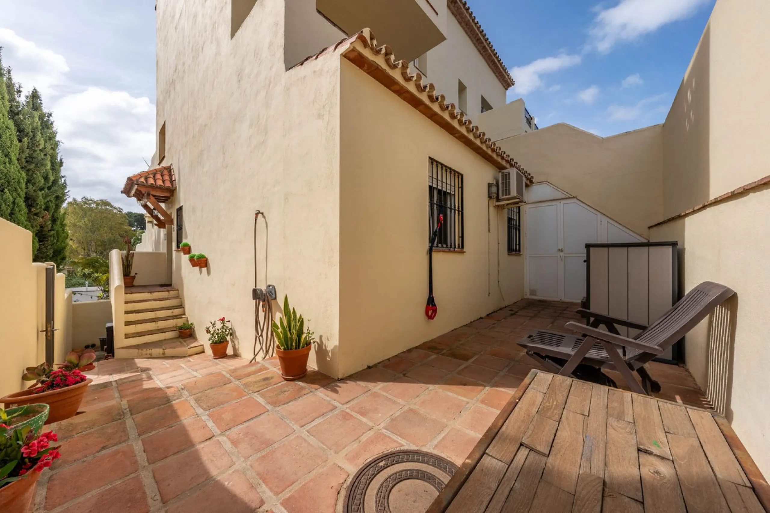 Flat in Los Pinos de Aloha
