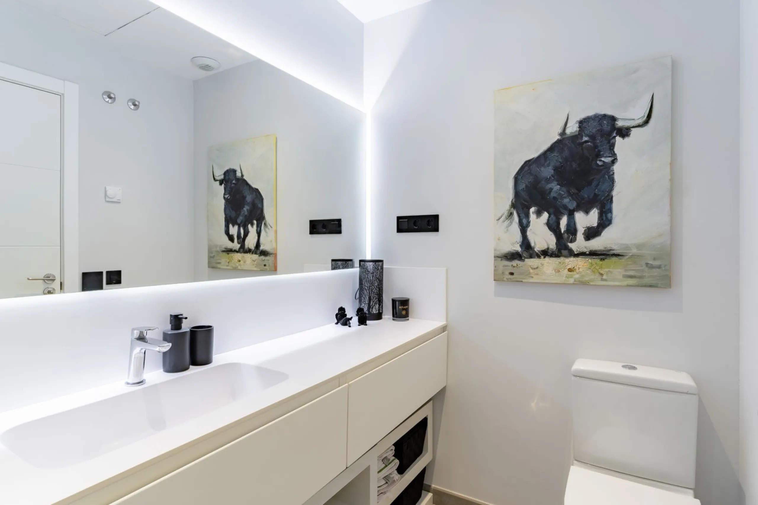Apartment - Penthouse в продаже в Estepona, Málaga. В доме 2 спален и 2 ванных комнат. Площадь дома 108 м²