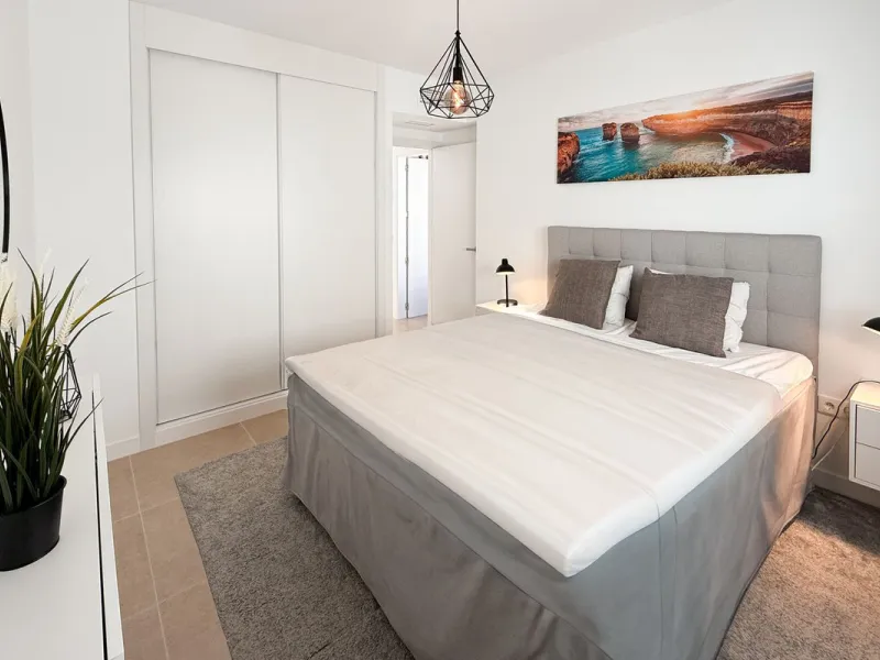 House - Townhouse в продаже в El Paraiso, Málaga. В доме 3 спален и 3 ванных комнат. Площадь дома 153 м²