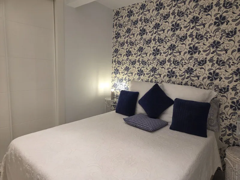 Apartment - Middle Floor Apartment в продаже в Marbella, Málaga. В доме 2 спален и 1 ванных комнат. Площадь дома 60 м²