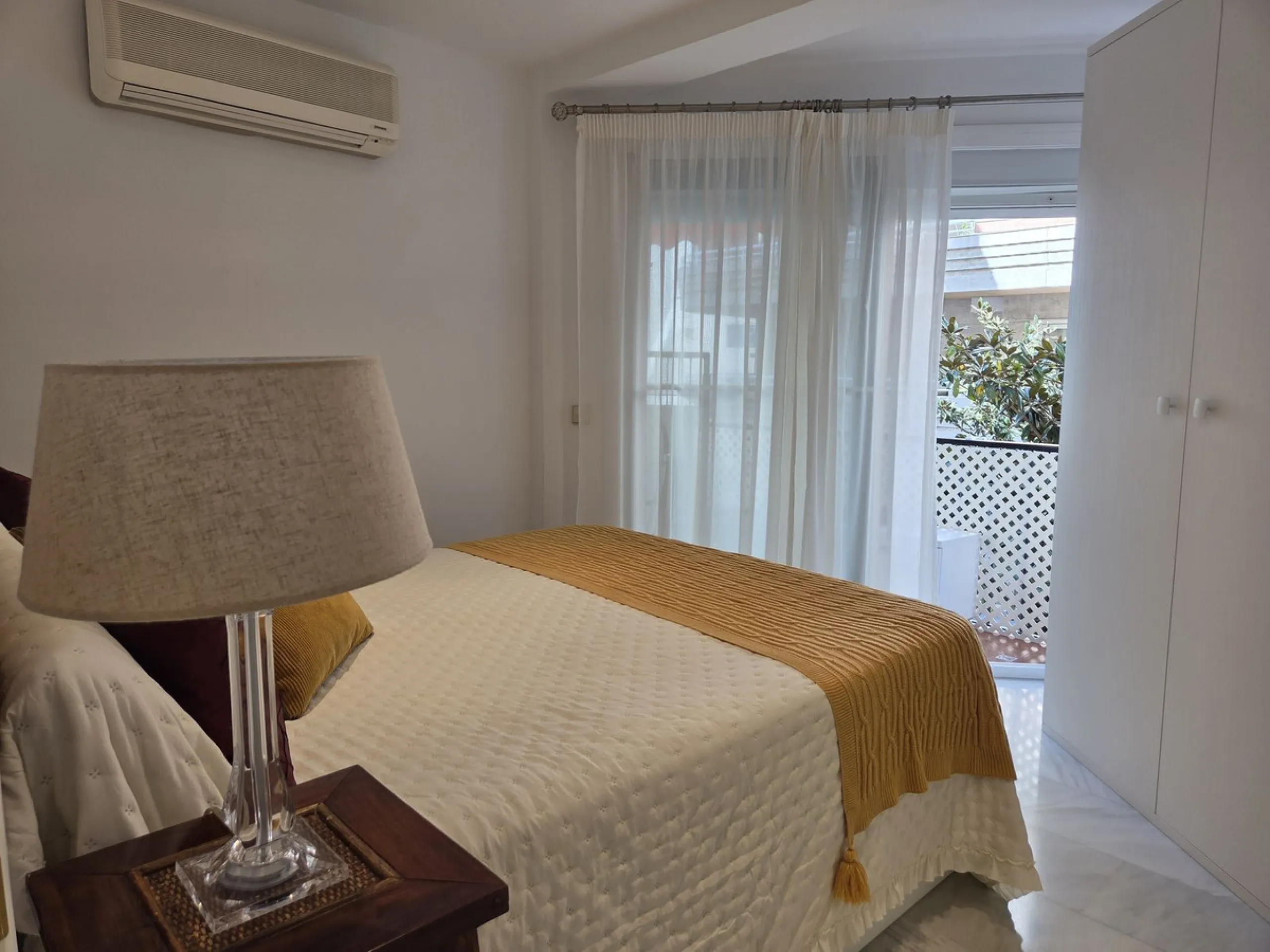 Apartment - Middle Floor Apartment в продаже в Marbella, Málaga. В доме 2 спален и 1 ванных комнат. Площадь дома 60 м²