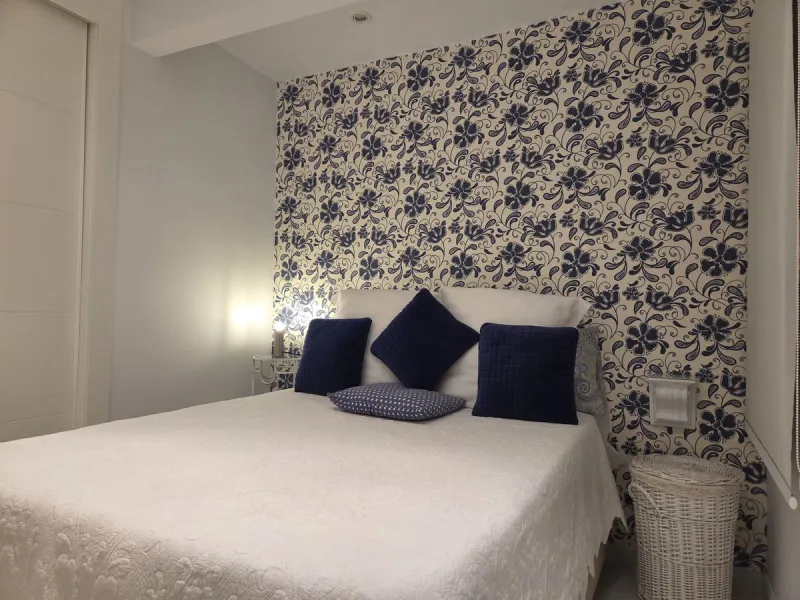 Apartment - Middle Floor Apartment в продаже в Marbella, Málaga. В доме 2 спален и 1 ванных комнат. Площадь дома 60 м²