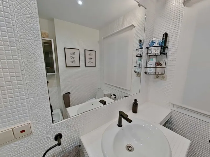 Apartment - Middle Floor Apartment в продаже в Marbella, Málaga. В доме 2 спален и 1 ванных комнат. Площадь дома 60 м²