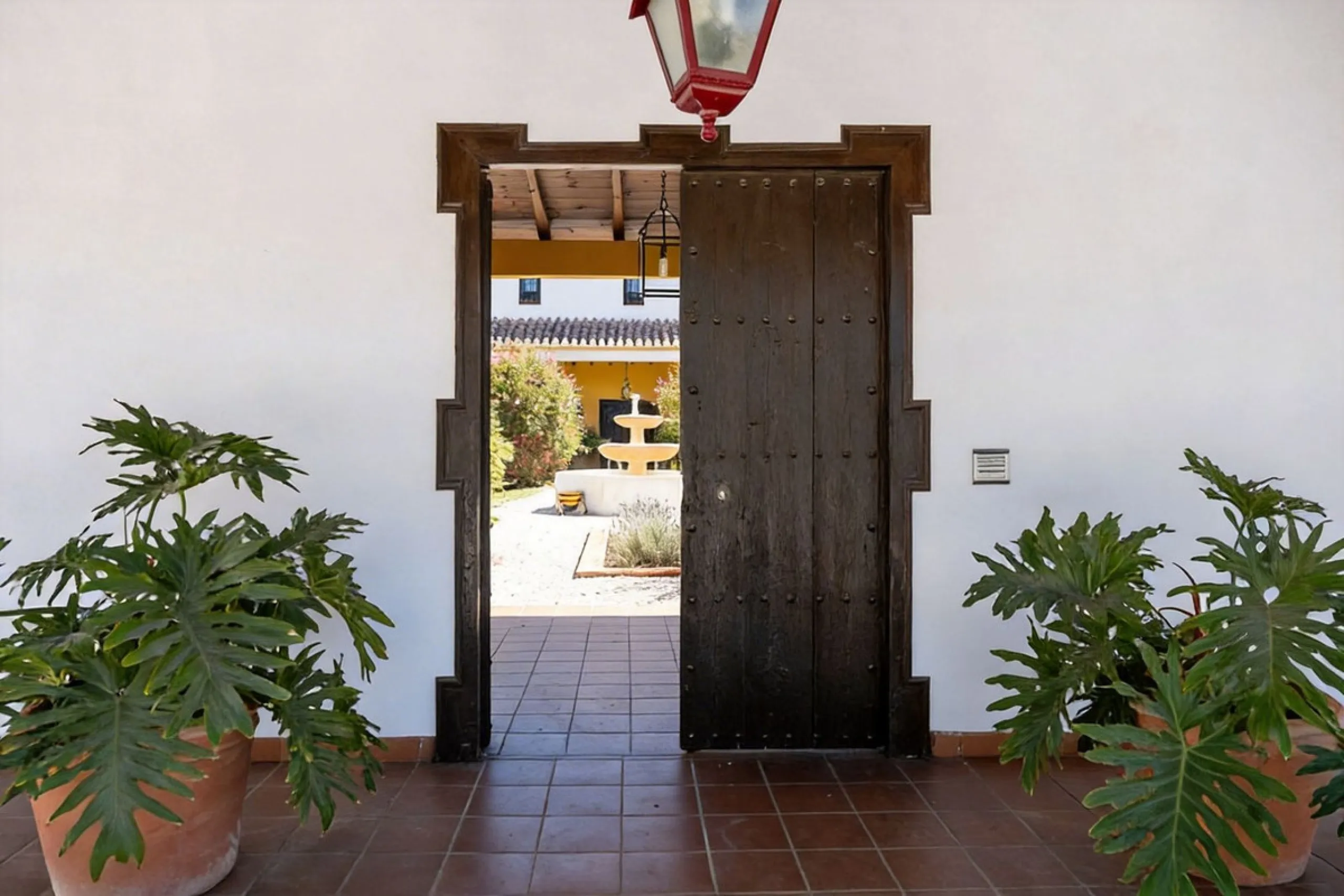 House - Finca - Cortijo в продаже в Almogía, Málaga. В доме 13 спален и 12 ванных комнат. Площадь дома 1602 м². Площадь участка 52958 м²
