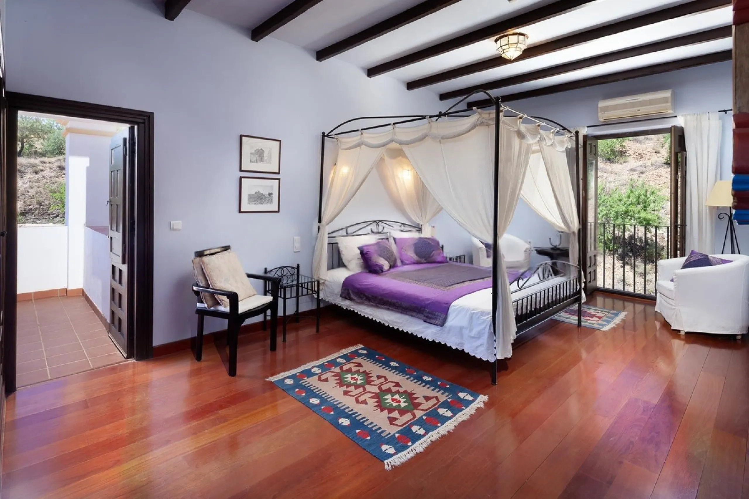 House - Finca - Cortijo в продаже в Almogía, Málaga. В доме 13 спален и 12 ванных комнат. Площадь дома 1602 м². Площадь участка 52958 м²