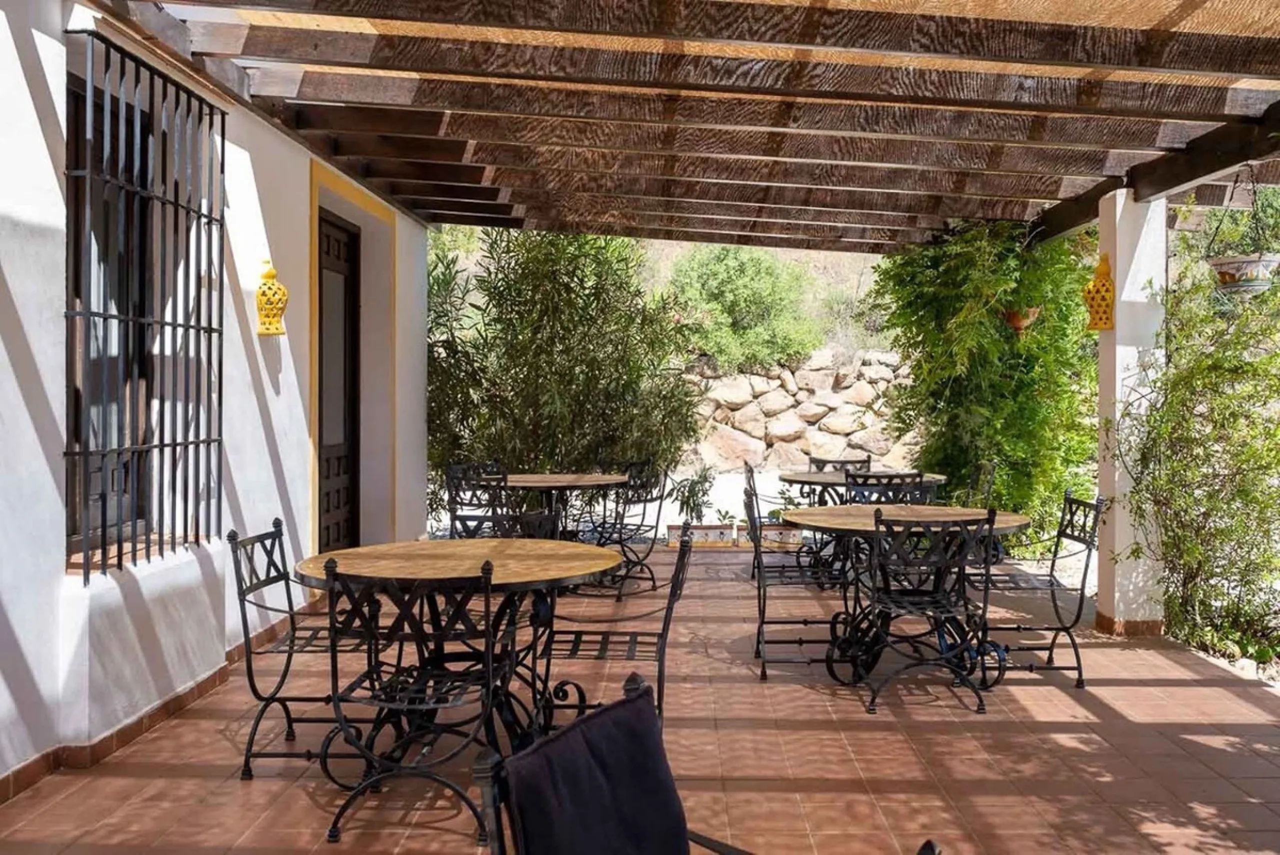 House - Finca - Cortijo в продаже в Almogía, Málaga. В доме 13 спален и 12 ванных комнат. Площадь дома 1602 м². Площадь участка 52958 м²