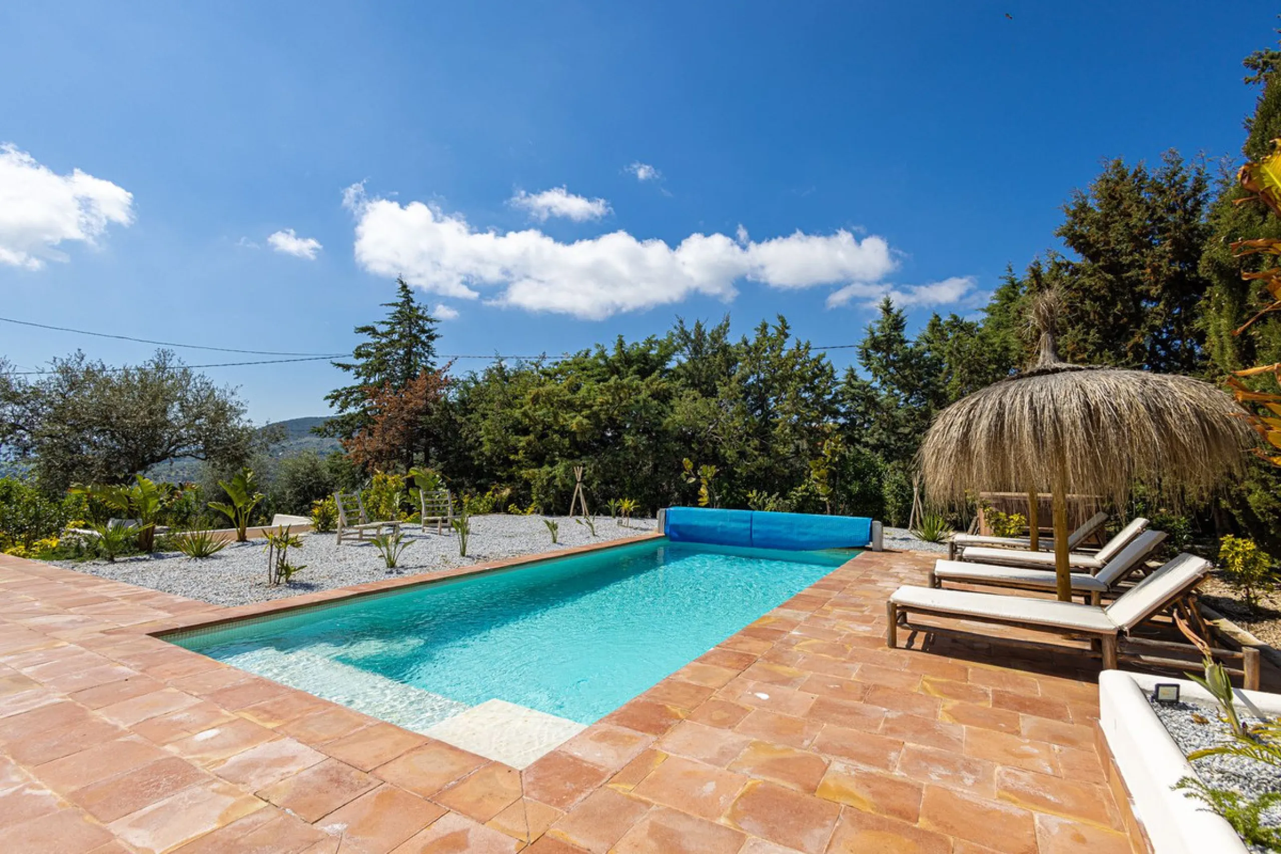 Luxurious Cortijo with Endless Potential in the Heart of Andalusia